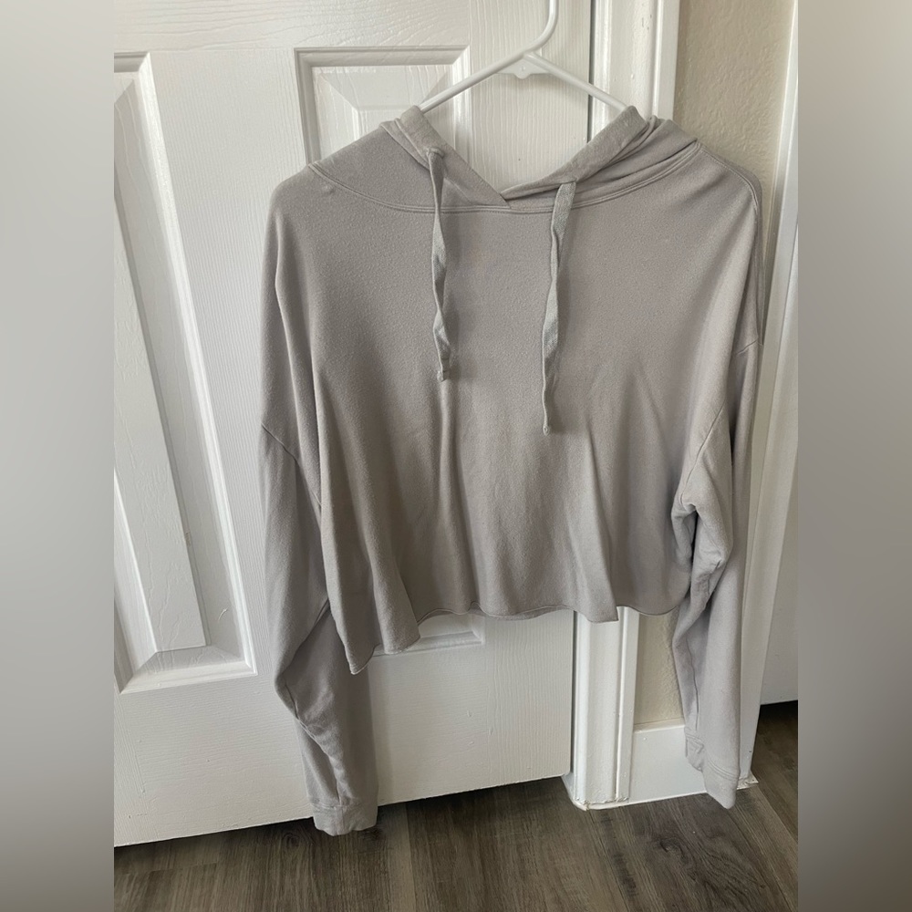 BOUTIQUE Cropped Hoodie